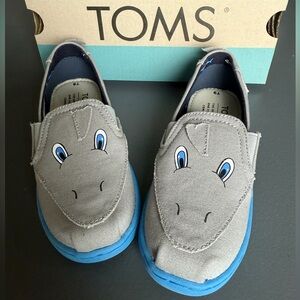 Kids Tiny TOMS shark shoes - size 9 - new in box, unworn